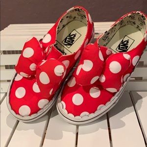 VANS - Girls Disney Minnie Mouse Slip ons